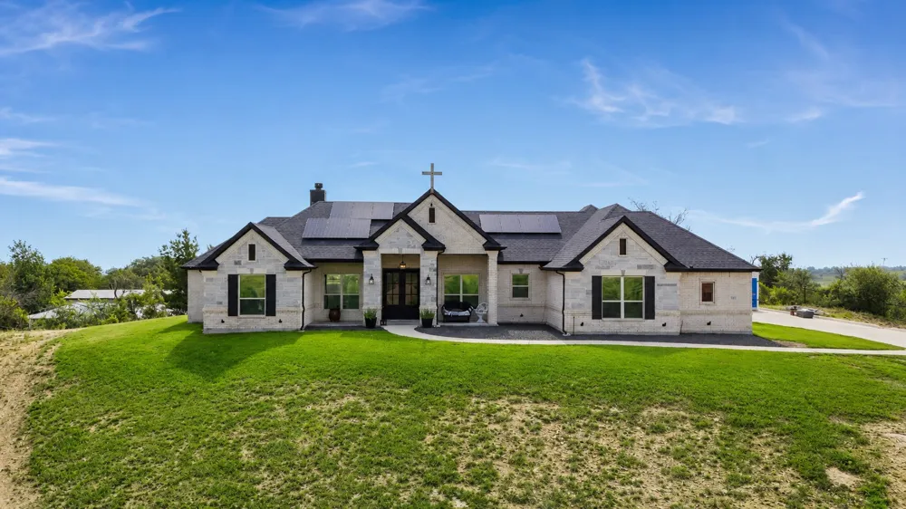 248 Scenic Wood Drive Reno, TX 76020
