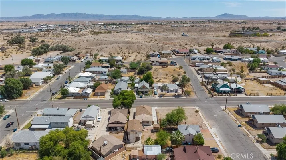 316 Cibola Needles, CA 92363