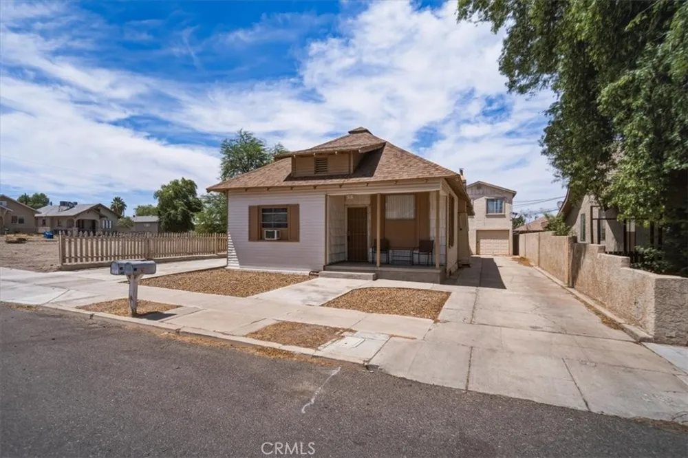 316 Cibola Needles, CA 92363