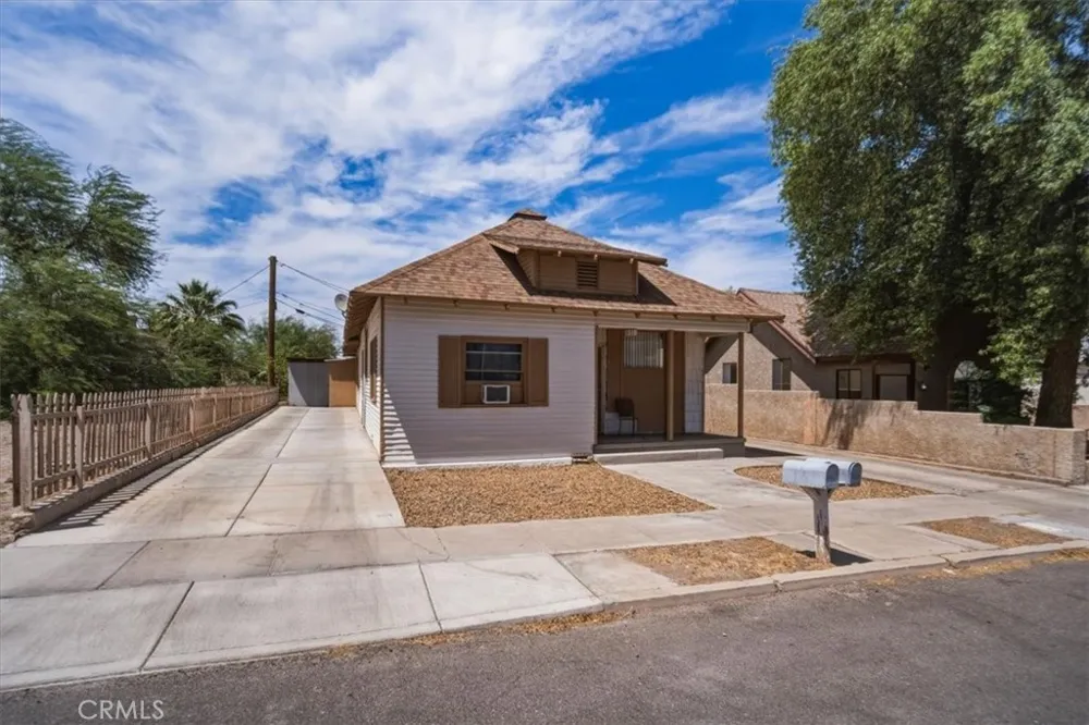 316 Cibola Needles, CA 92363