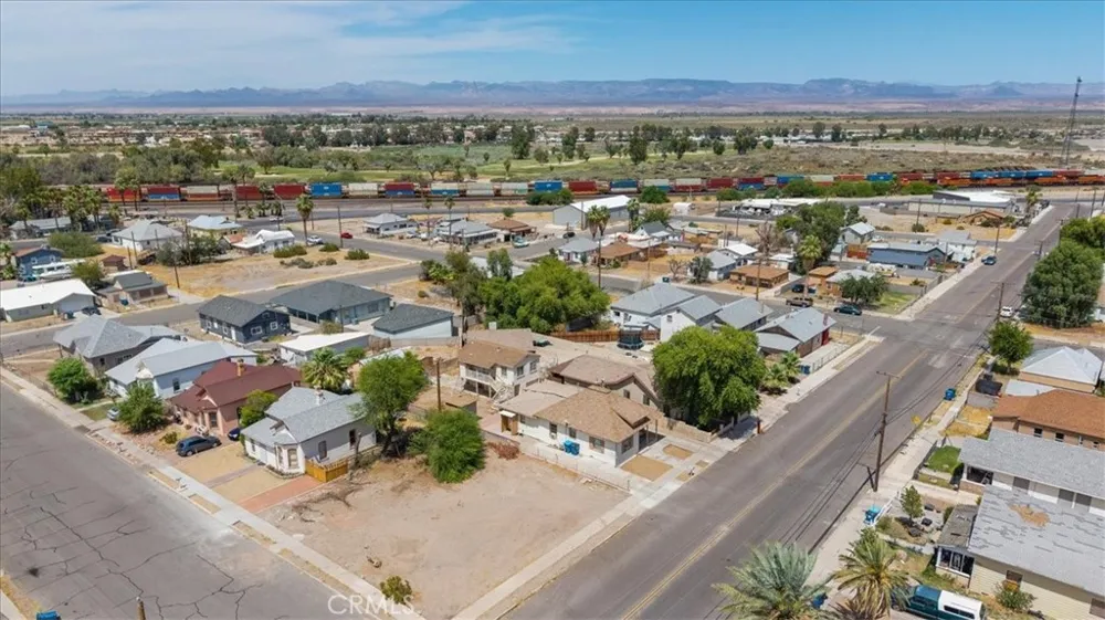 316 Cibola Needles, CA 92363