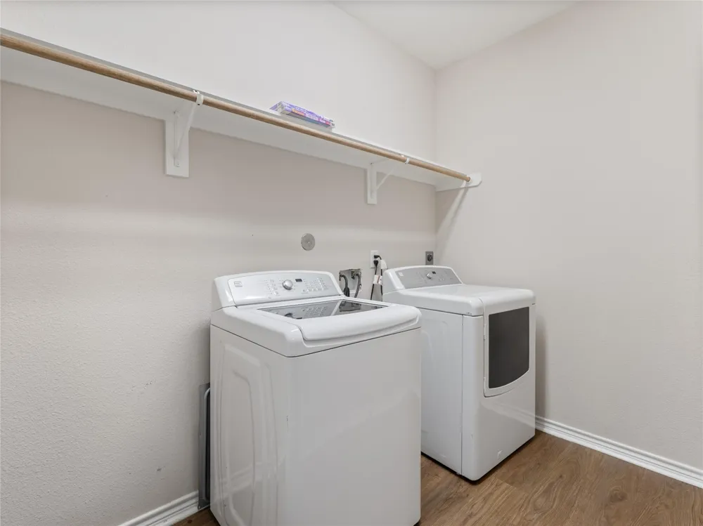 118 W Dahlgreen Wharton, TX 77488