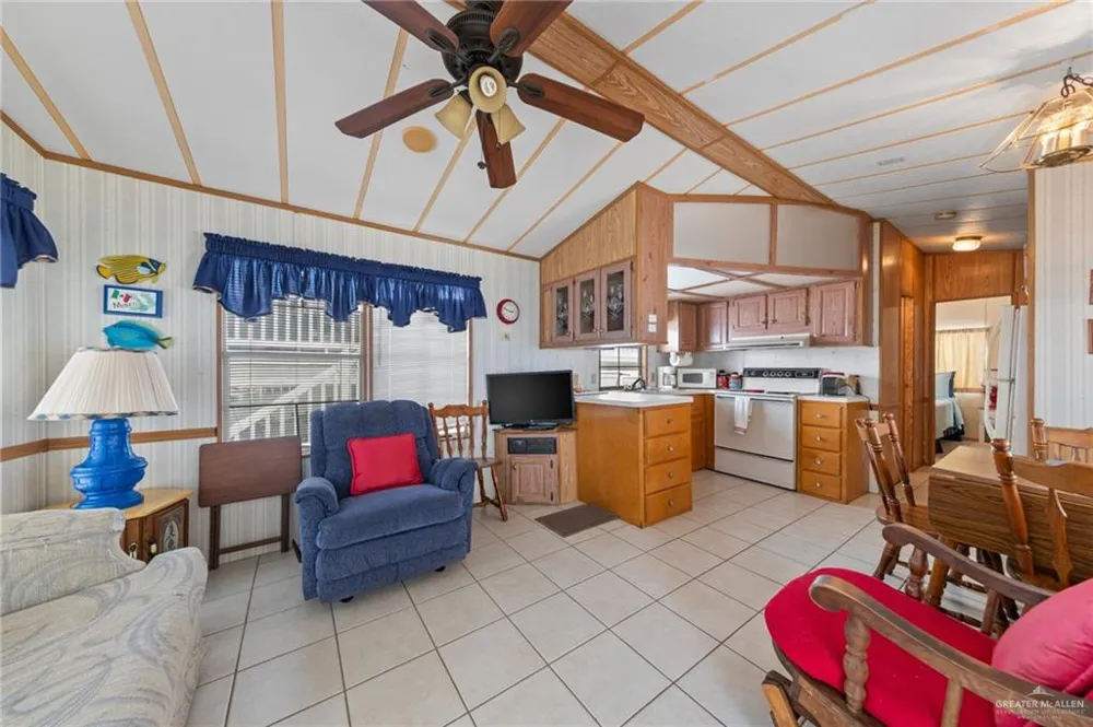 80 Abalone Circle Port Isabel, TX 78578