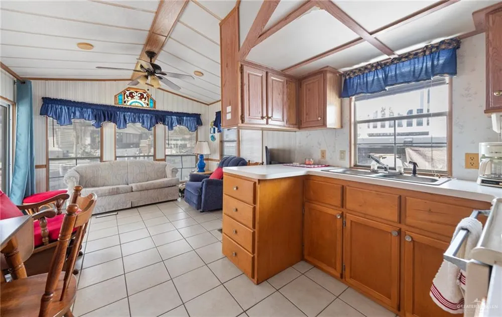 80 Abalone Circle Port Isabel, TX 78578