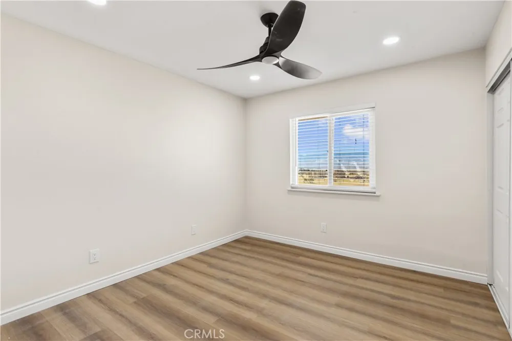 16962 Huff Lucerne Valley, CA 92356