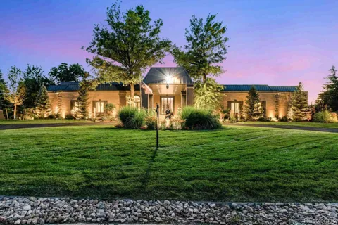 9 Sedgwick Drive