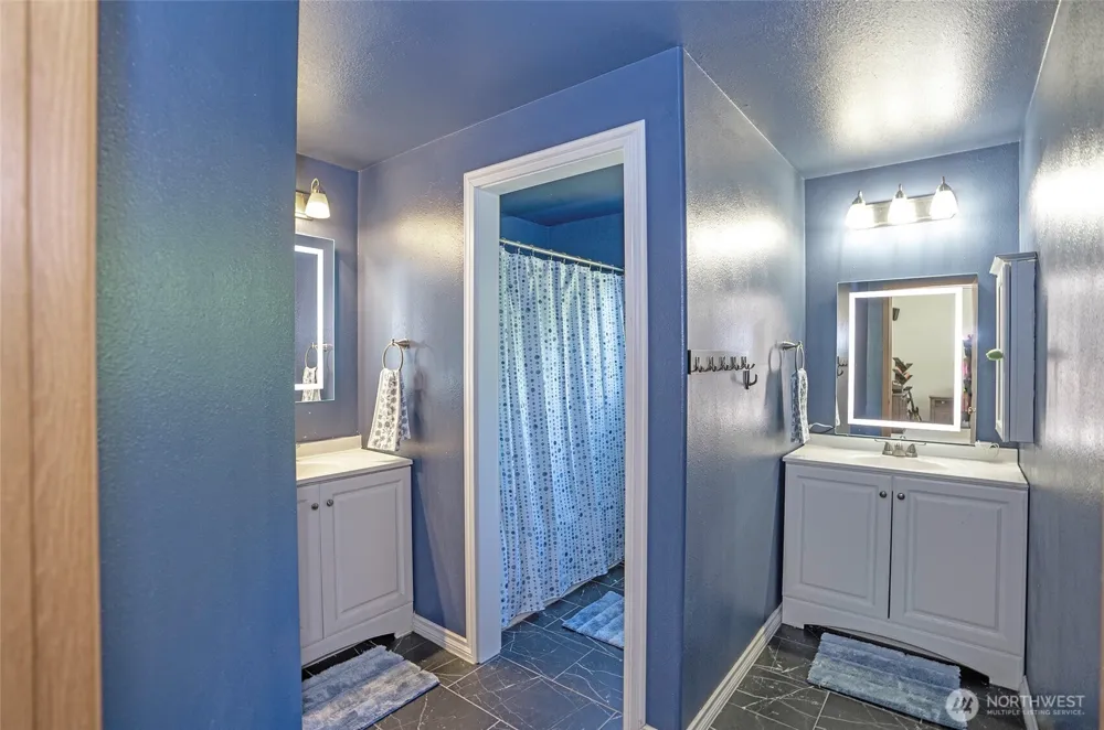 200 Peter Hagen Road NW Seabeck, WA 98380