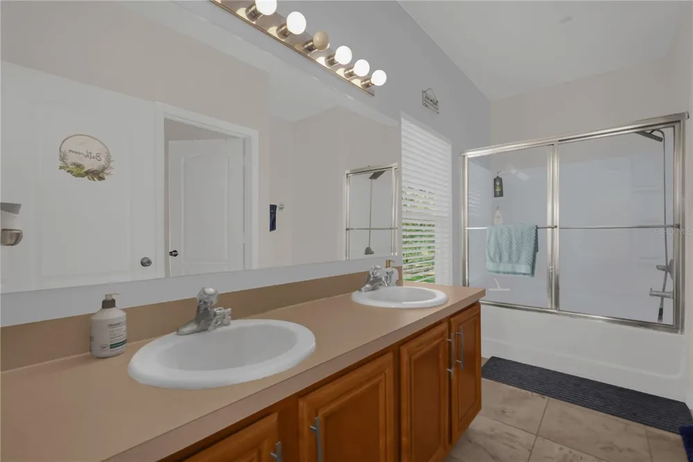 2309 BETSY ROSS LANE #2309 St Cloud, FL 34769