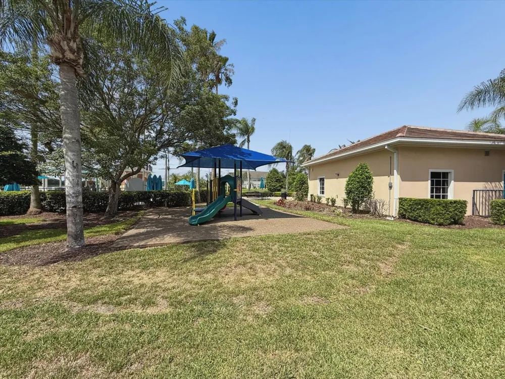 6609 LAKE PEMBROKE PLACE Orlando, FL 32829