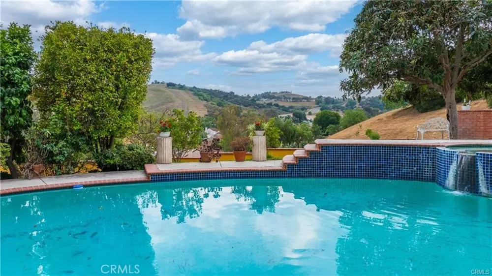 2545 Scenic Ridge Chino Hills, CA 91709