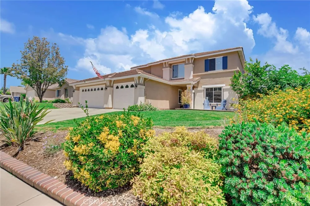 26442 Antonio Circle Loma Linda, CA 92354