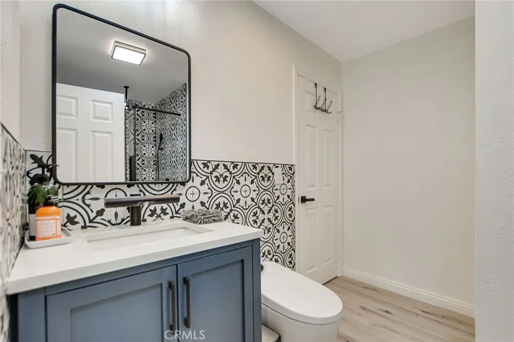 26442 Antonio Circle Loma Linda, CA 92354