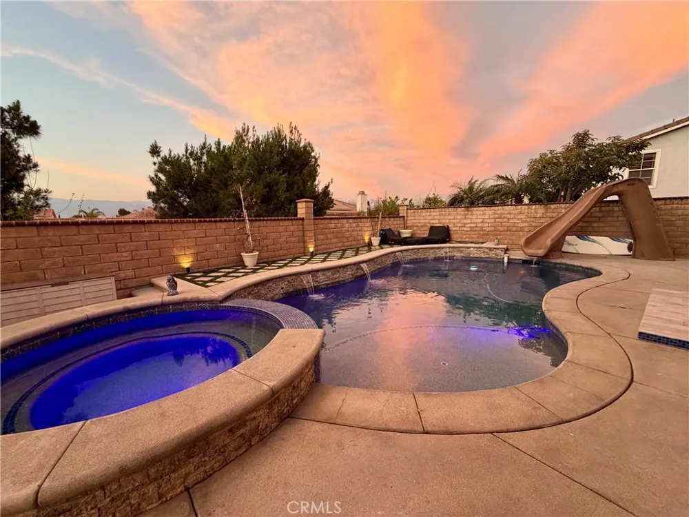 26442 Antonio Circle Loma Linda, CA 92354
