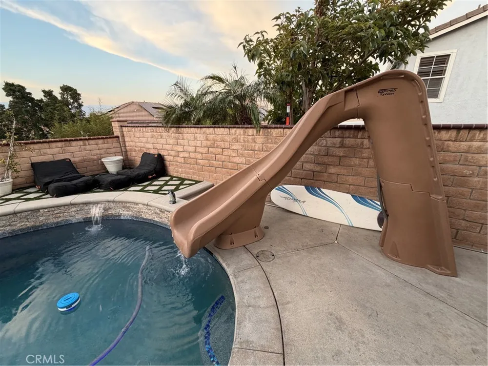26442 Antonio Circle Loma Linda, CA 92354