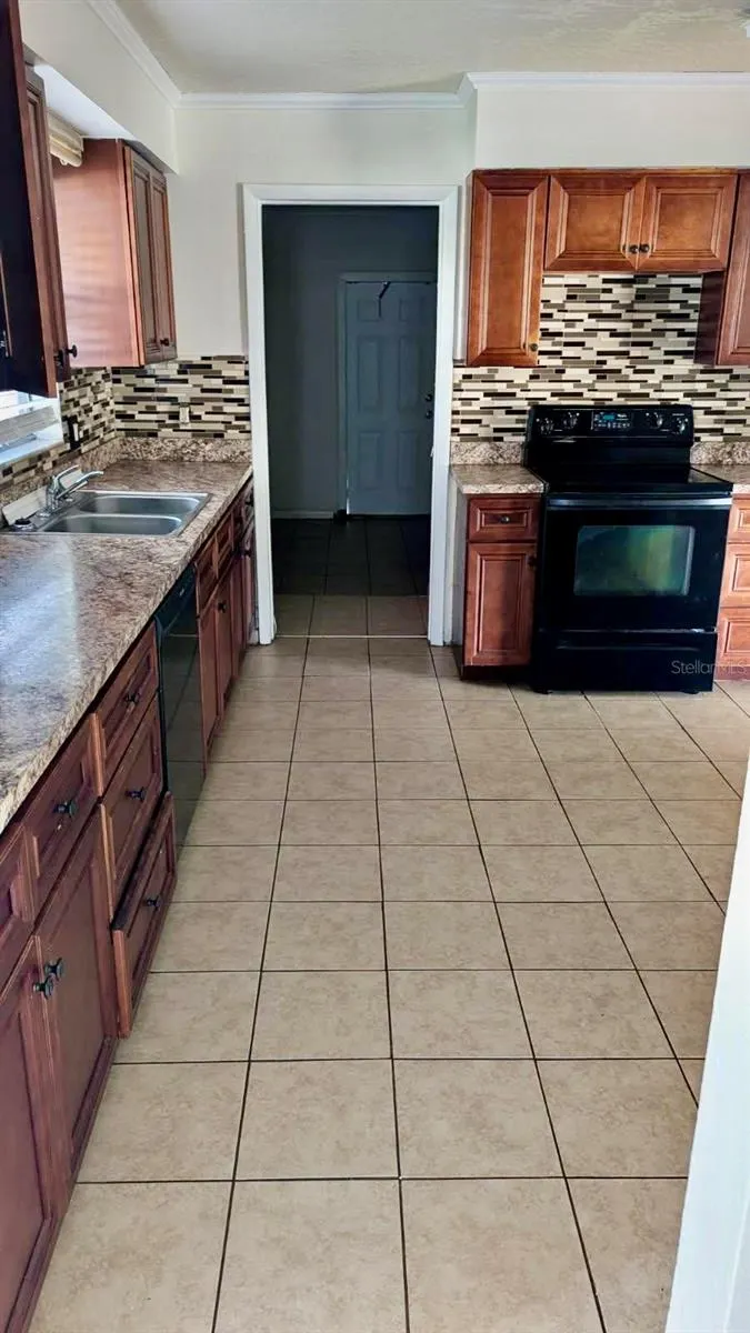 1077 BASQUE DRIVE Rockledge, FL 32955