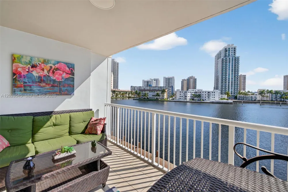 121 Golden Isles Dr #205 Hallandale Beach, FL 33009