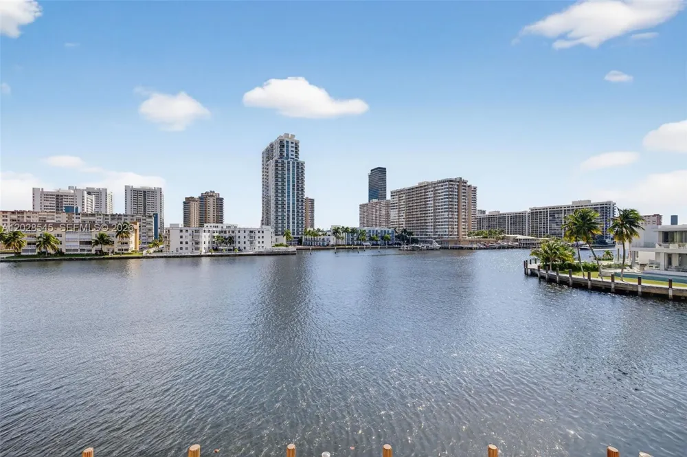 121 Golden Isles Dr #205 Hallandale Beach, FL 33009