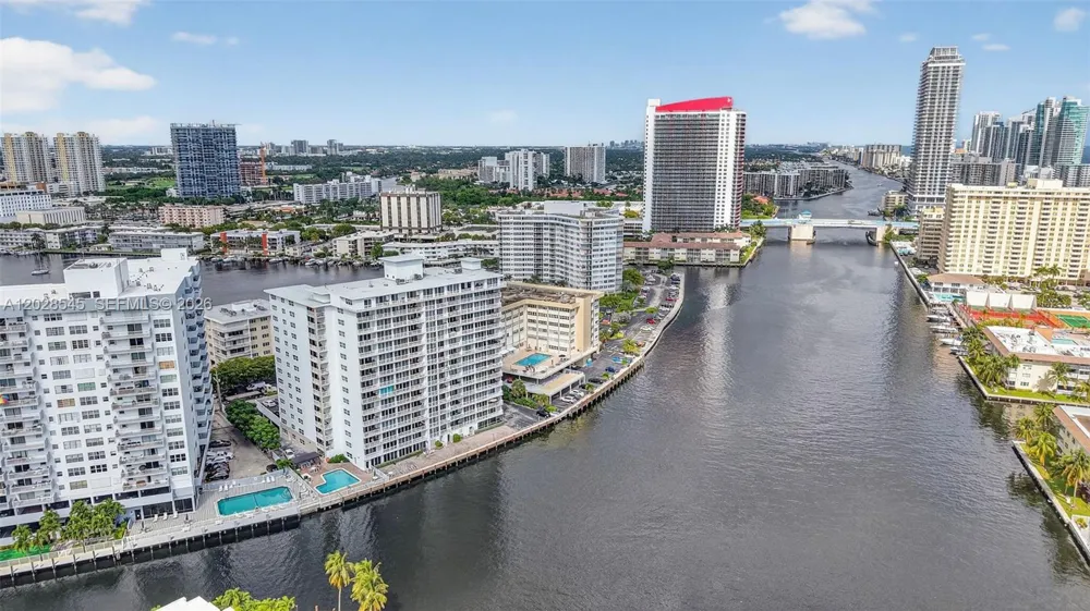 121 Golden Isles Dr #205 Hallandale Beach, FL 33009
