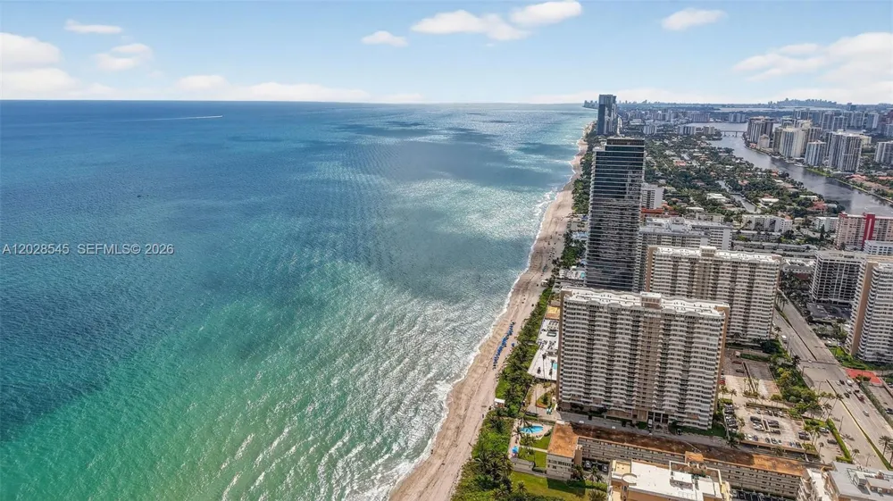 121 Golden Isles Dr #205 Hallandale Beach, FL 33009
