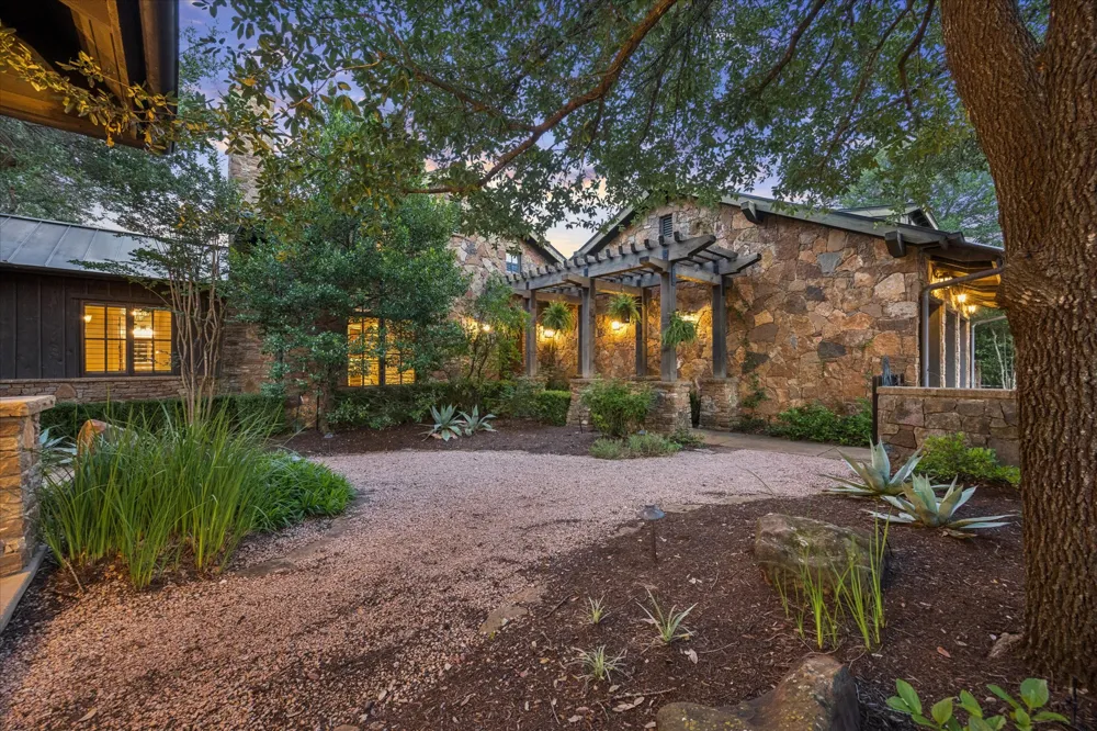 5729 Krause Lane #19 Austin, TX 78738