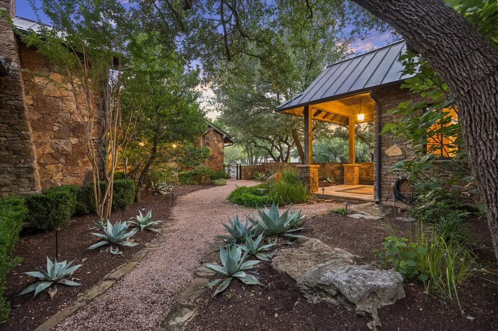 5729 Krause Lane #19 Austin, TX 78738