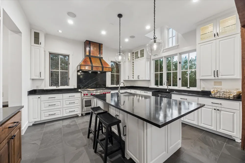5729 Krause Lane #19 Austin, TX 78738
