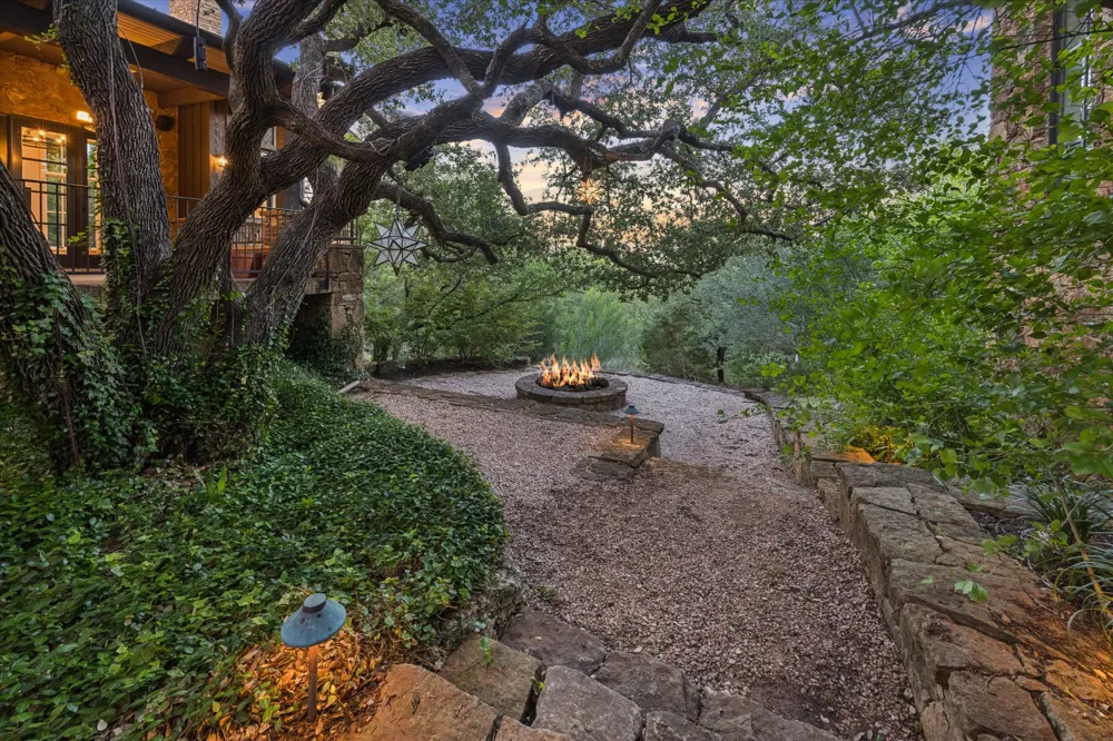 5729 Krause Lane #19 Austin, TX 78738