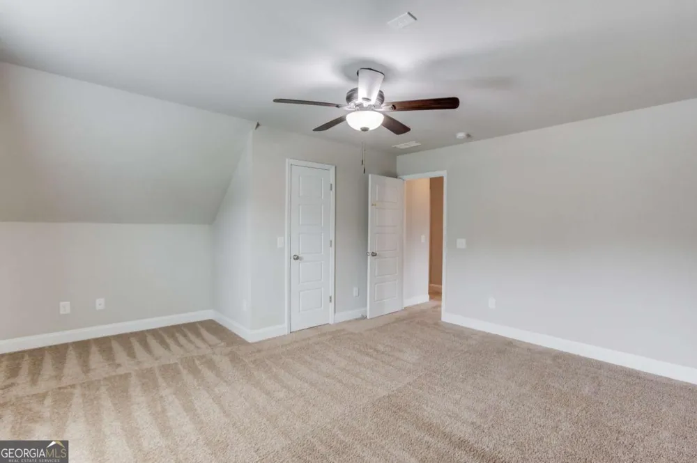 242 Lokeys CIR Bethlehem, GA 30620