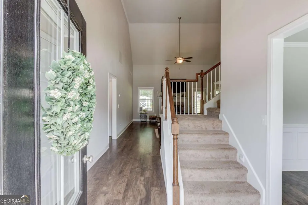 242 Lokeys CIR Bethlehem, GA 30620
