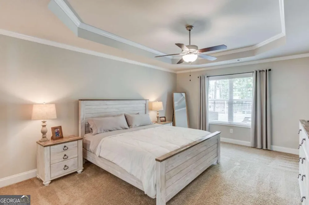 242 Lokeys CIR Bethlehem, GA 30620