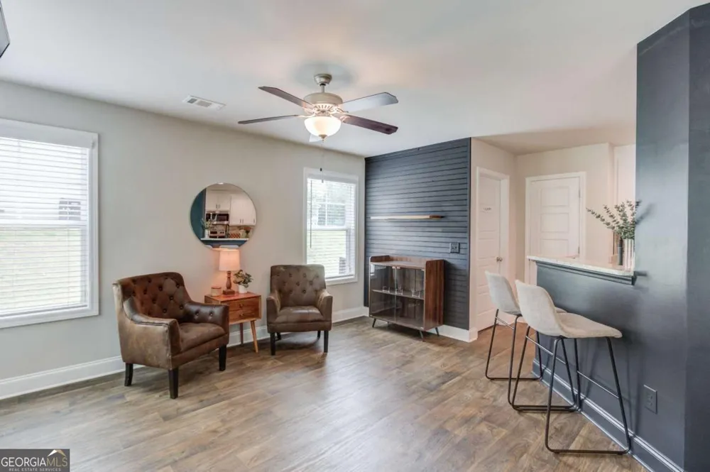 242 Lokeys CIR Bethlehem, GA 30620