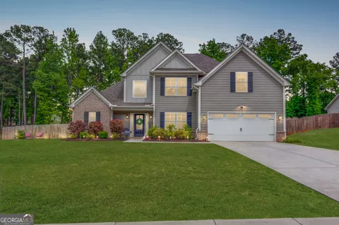 242 Lokeys CIR