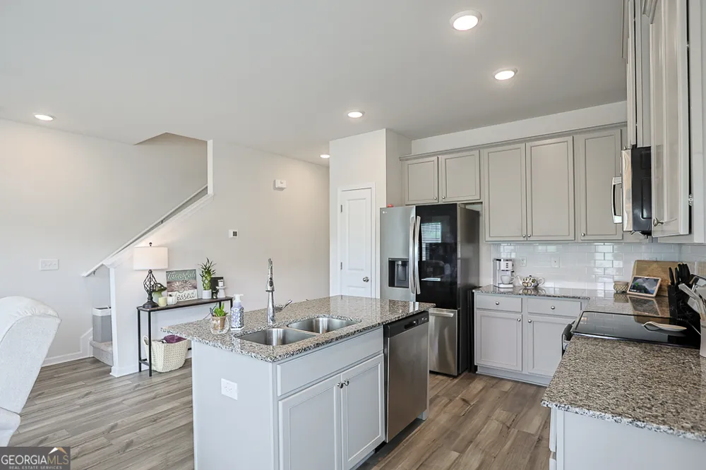 84 Regent PARK Hoschton, GA 30548