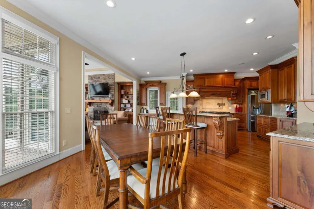 10 Mountain Breeze RD Taylorsville, GA 30178
