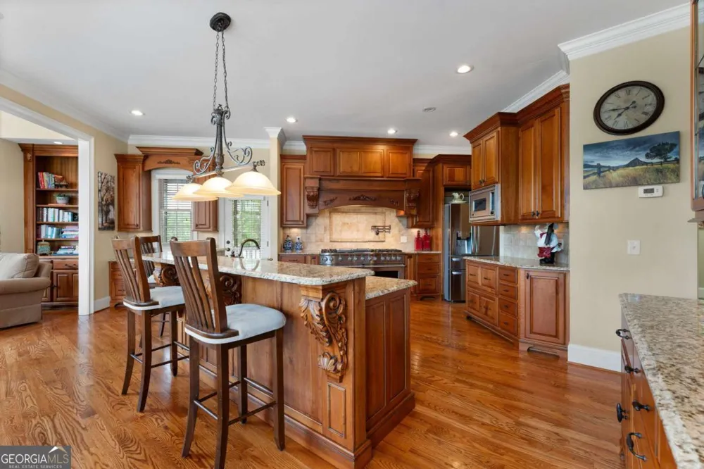 10 Mountain Breeze RD Taylorsville, GA 30178