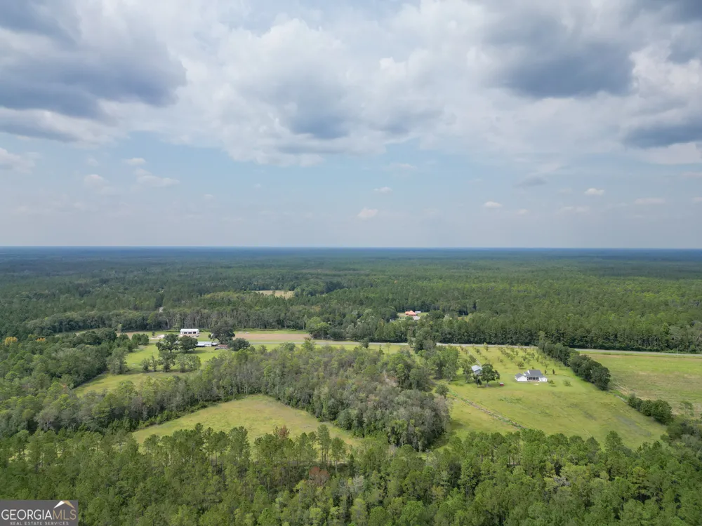 15 AC Hodges RD Hinesville, GA 31313