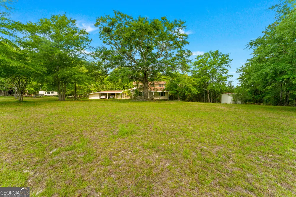 3869 Hiltonia-Perkins RD Sylvania, GA 30467