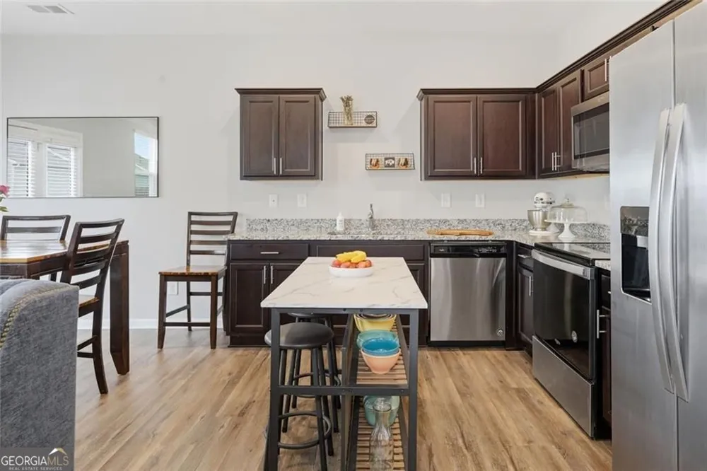 217 Grand Central WAY Cartersville, GA 30120