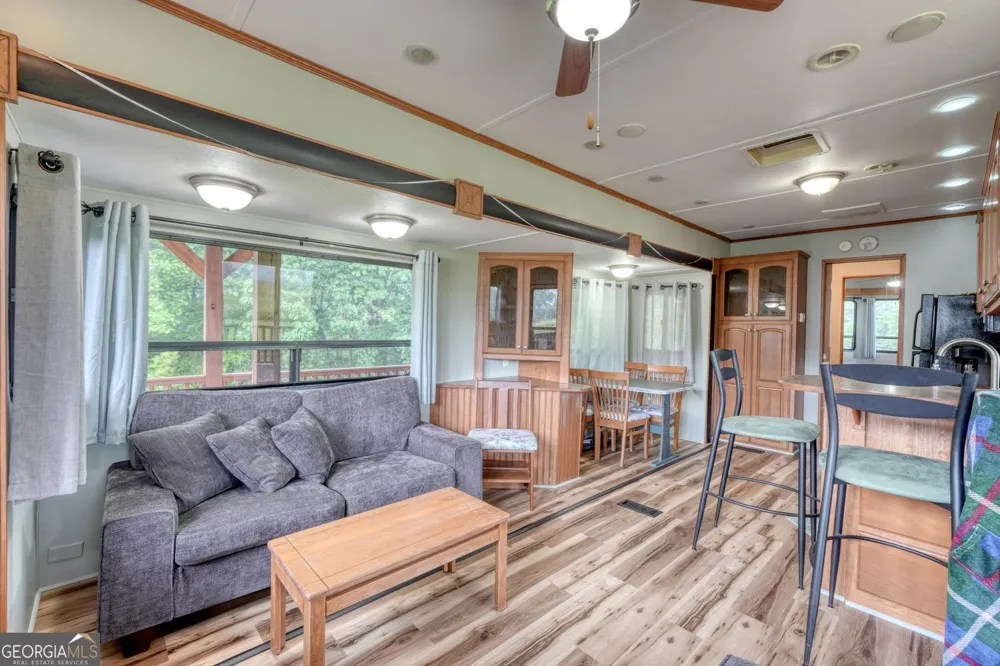 568 Parks RD Hiawassee, GA 30546