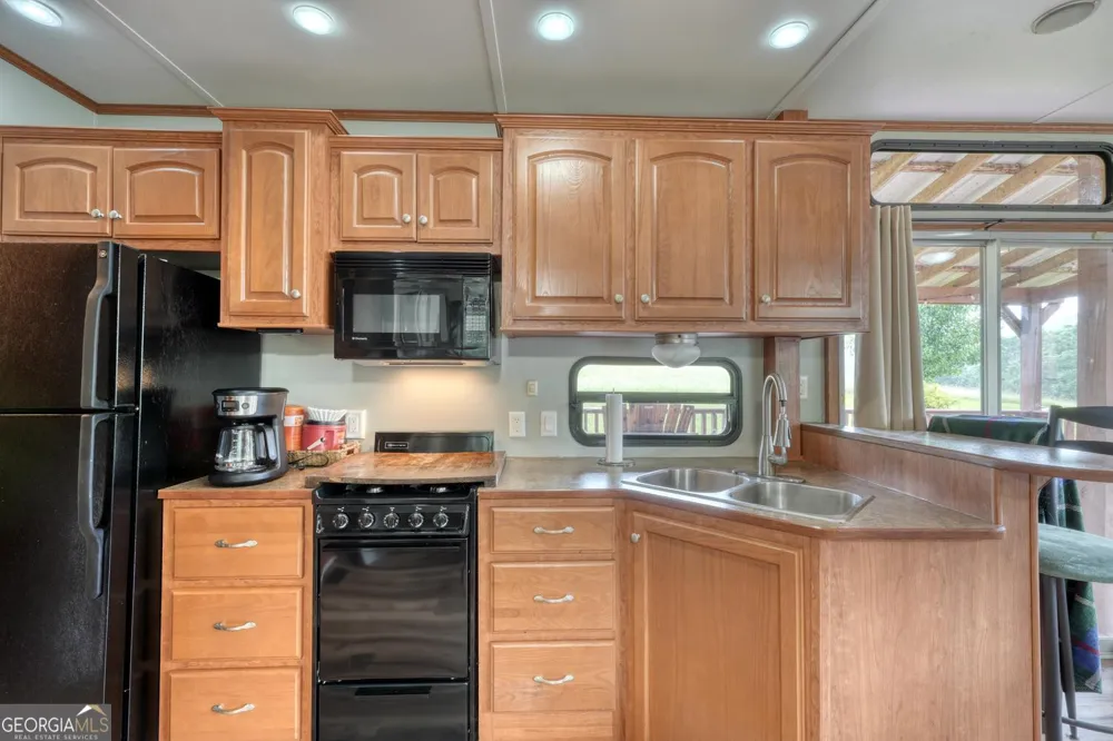 568 Parks RD Hiawassee, GA 30546