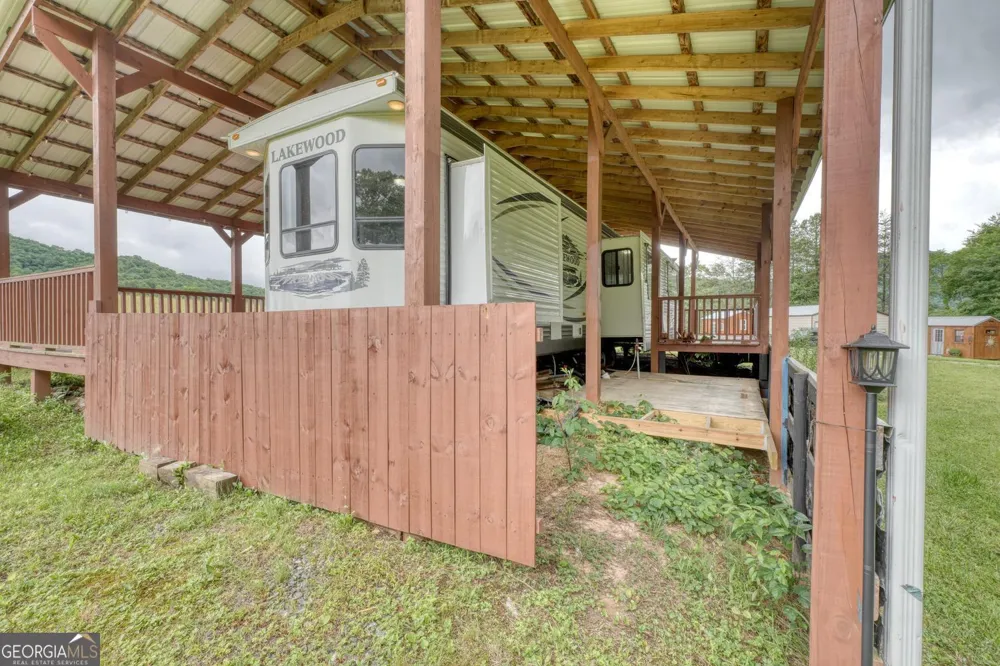 568 Parks RD Hiawassee, GA 30546