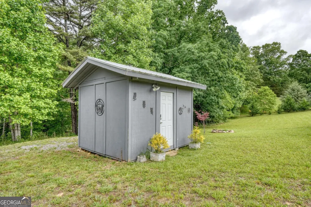 568 Parks RD Hiawassee, GA 30546