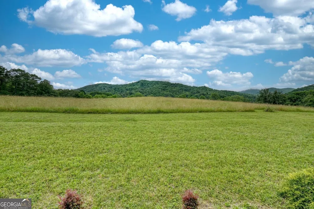 568 Parks RD Hiawassee, GA 30546