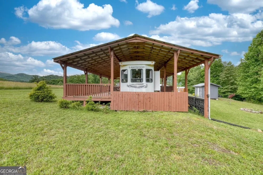 568 Parks RD Hiawassee, GA 30546