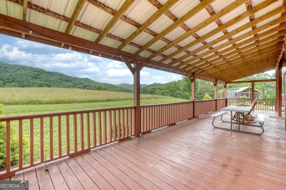 568 Parks RD Hiawassee, GA 30546