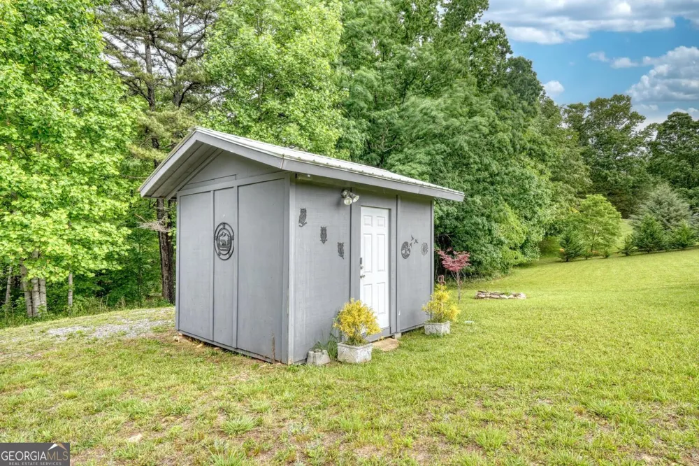 568 Parks RD Hiawassee, GA 30546