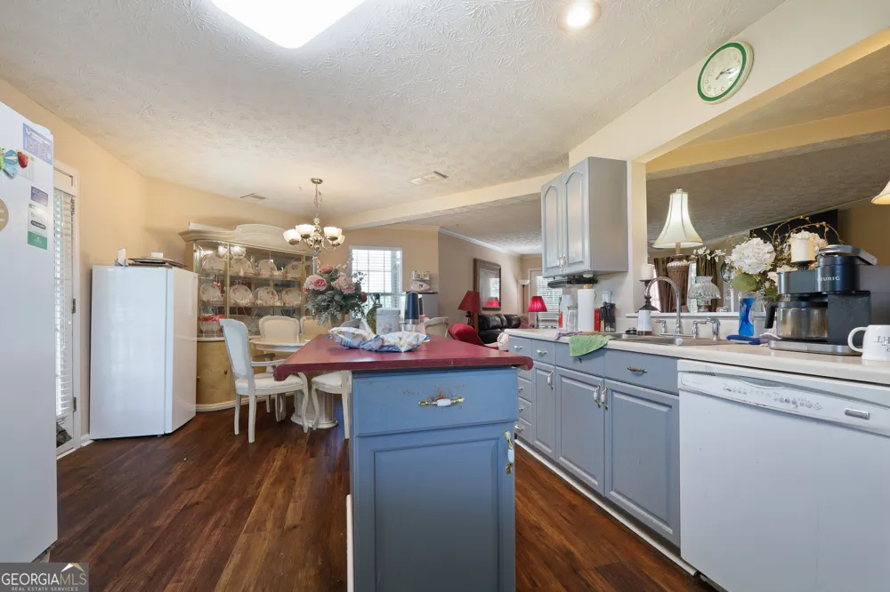 2433 Bear Creek RD Statham, GA 30666