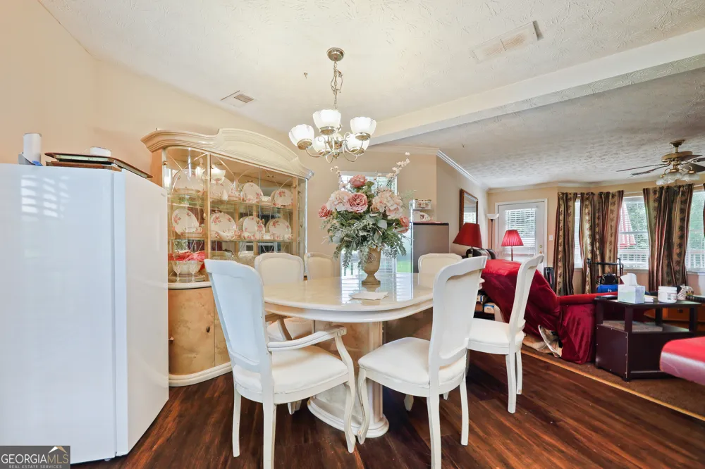 2433 Bear Creek RD Statham, GA 30666