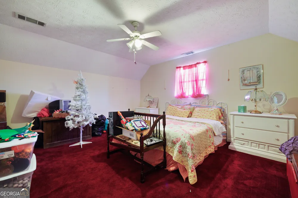 2433 Bear Creek RD Statham, GA 30666