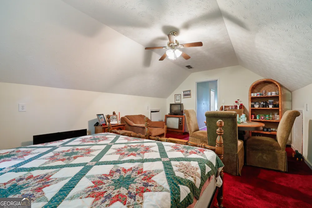 2433 Bear Creek RD Statham, GA 30666